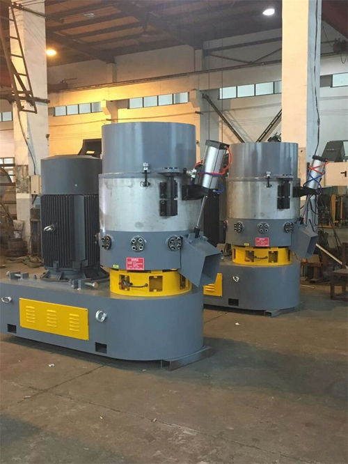 專業(yè)制造，高效分離 探訪張家港聯(lián)達(dá)機(jī)械大型塑料剝標(biāo)機(jī)